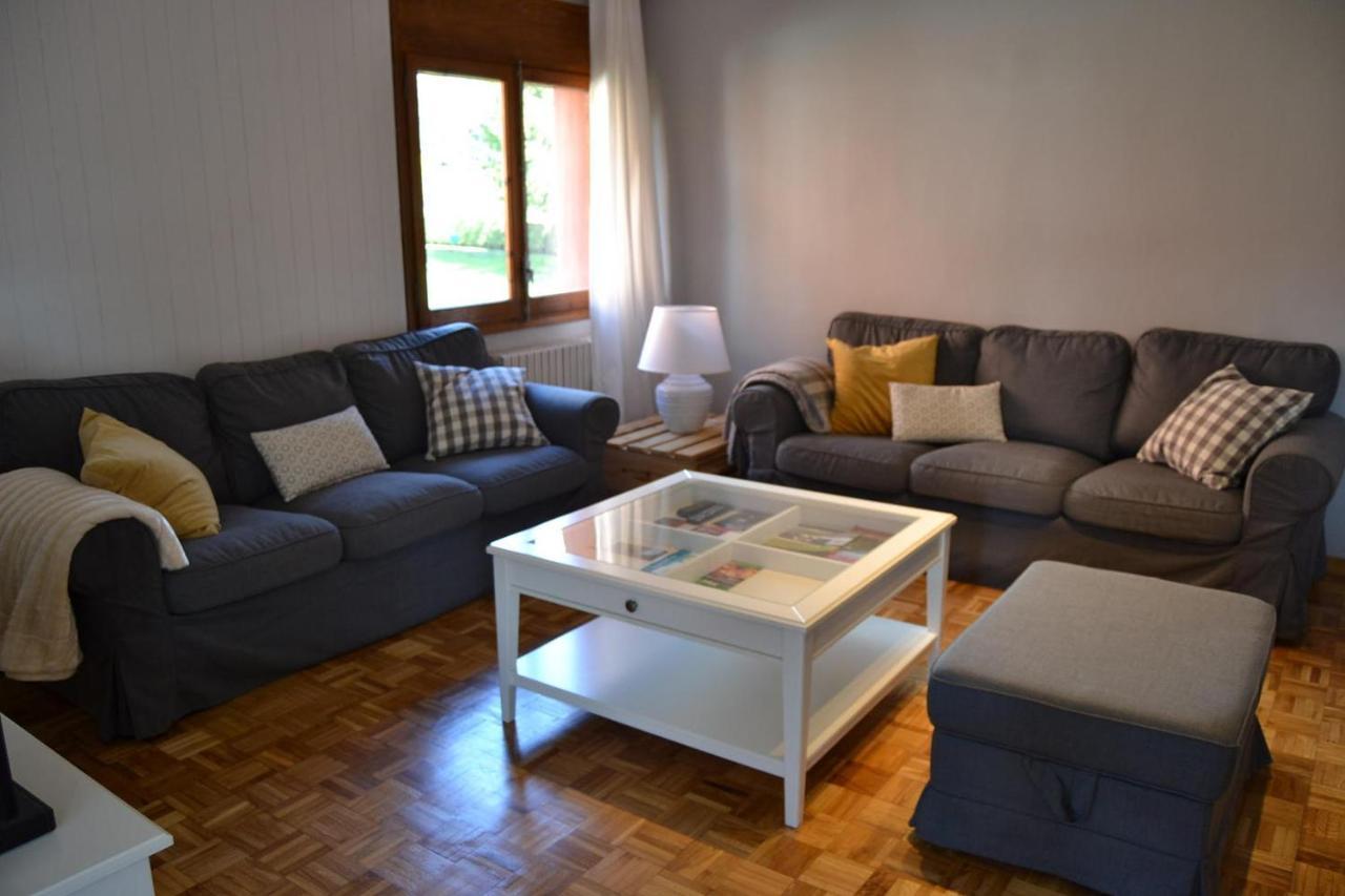 Amplio Apartamento Con Piscina En Llivia Exteriör bild