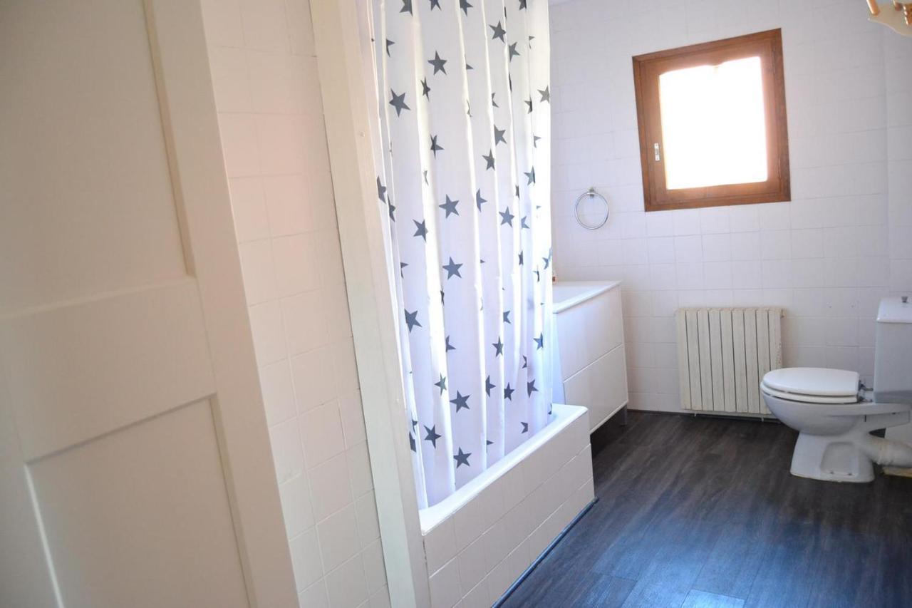 Amplio Apartamento Con Piscina En Llivia Exteriör bild